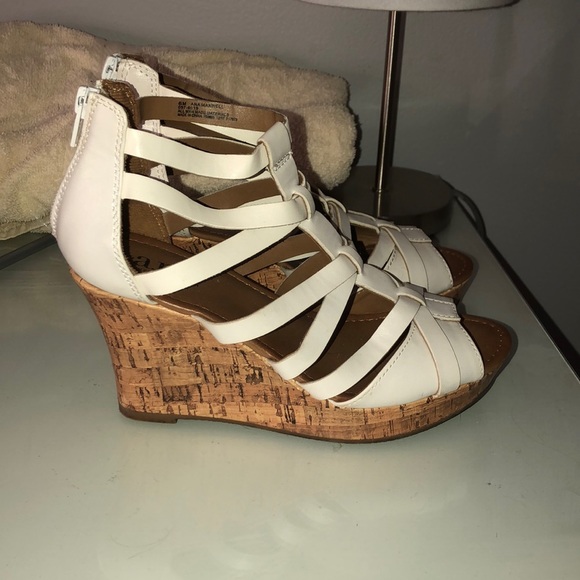 A.n.a wedges - Picture 2 of 2